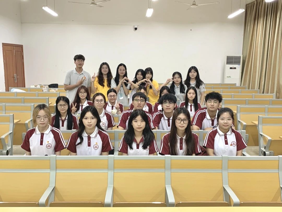 免费观看已满十八岁电视剧动漫版