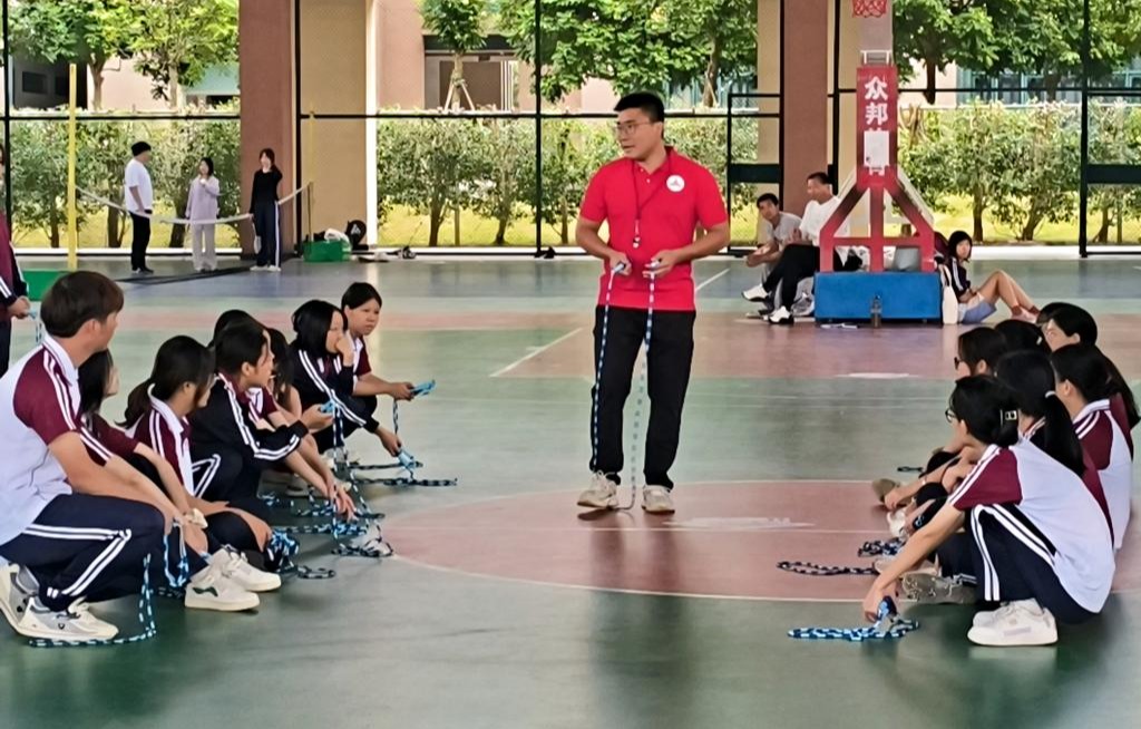 免费观看已满十八岁电视剧动漫版