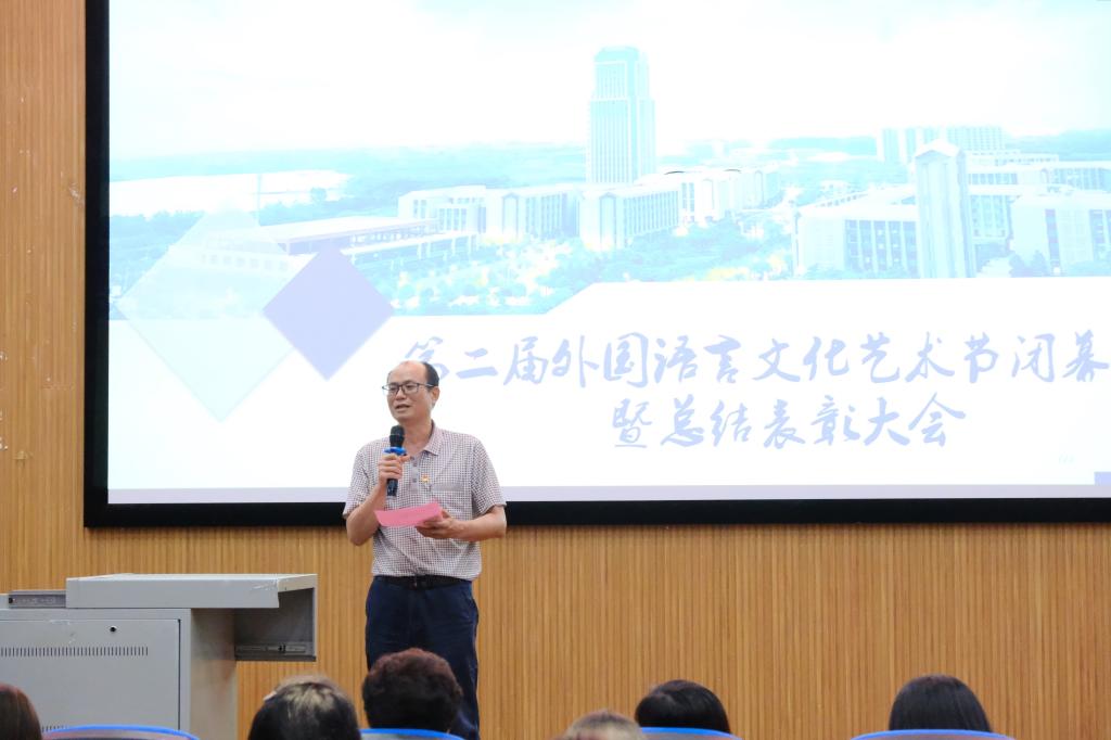 免费观看已满十八岁电视剧动漫版