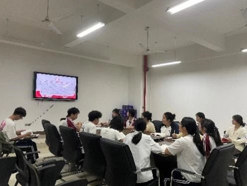 免费观看已满十八岁电视剧动漫版