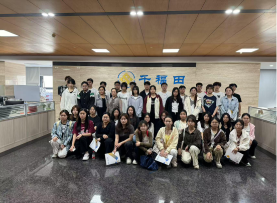免费观看已满十八岁电视剧动漫版