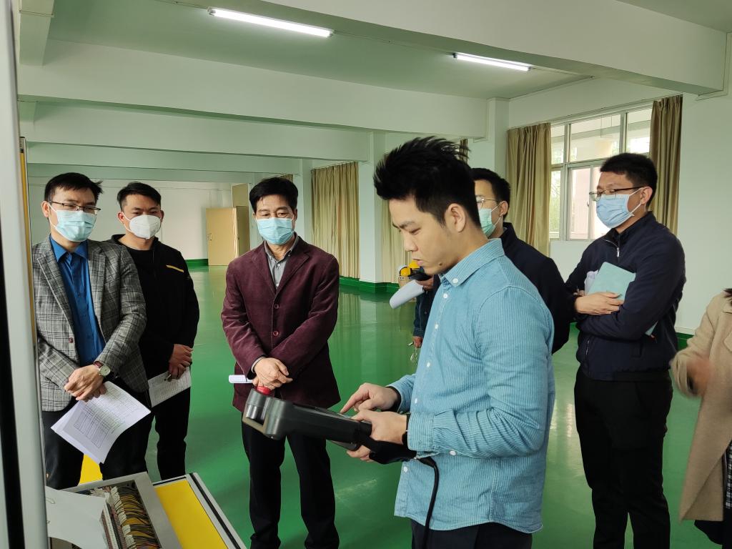 免费观看已满十八岁电视剧动漫版