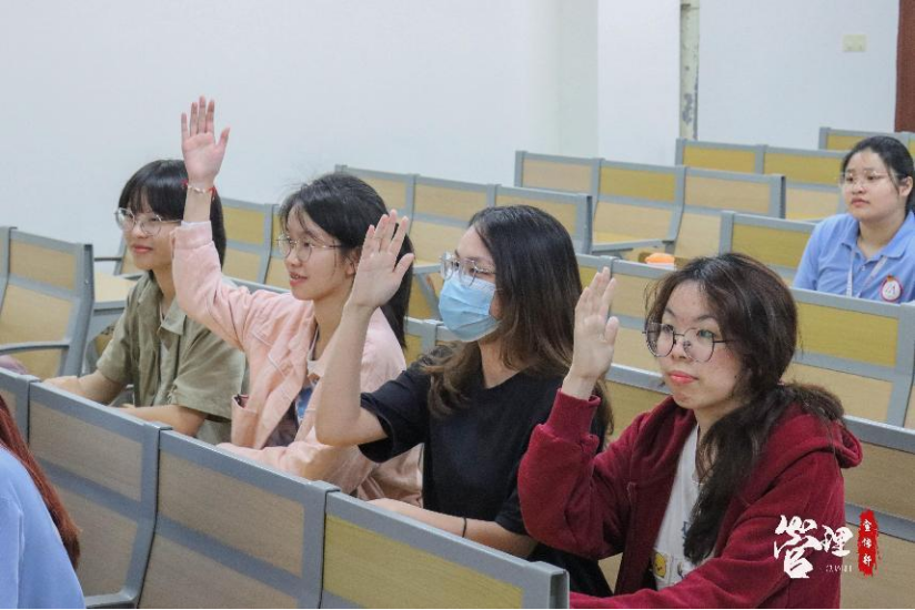 免费观看已满十八岁电视剧动漫版