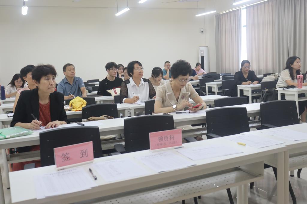 免费观看已满十八岁电视剧动漫版