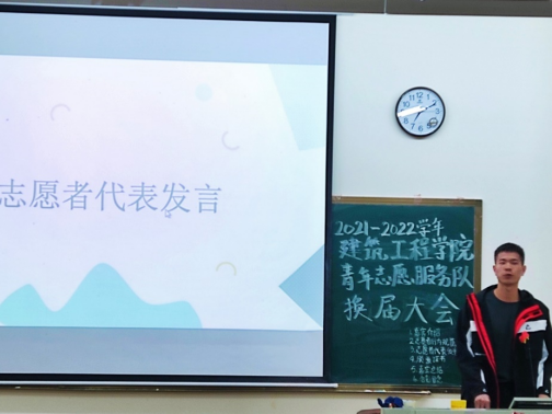 免费观看已满十八岁电视剧动漫版