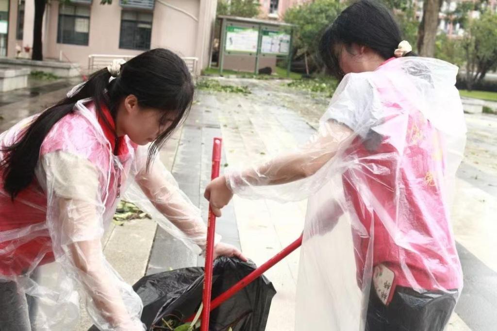 免费观看已满十八岁电视剧动漫版