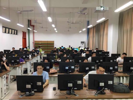 免费观看已满十八岁电视剧动漫版