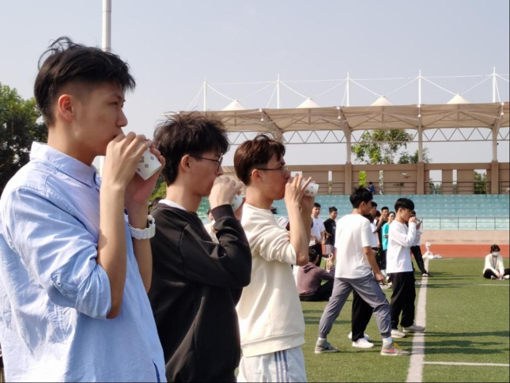 免费观看已满十八岁电视剧动漫版
