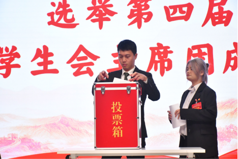 免费观看已满十八岁电视剧动漫版