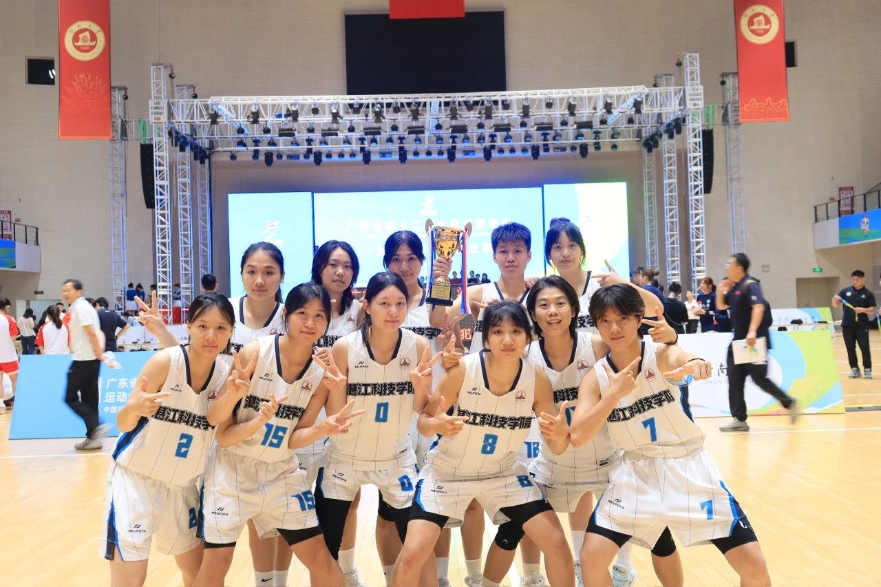 免费观看已满十八岁电视剧动漫版