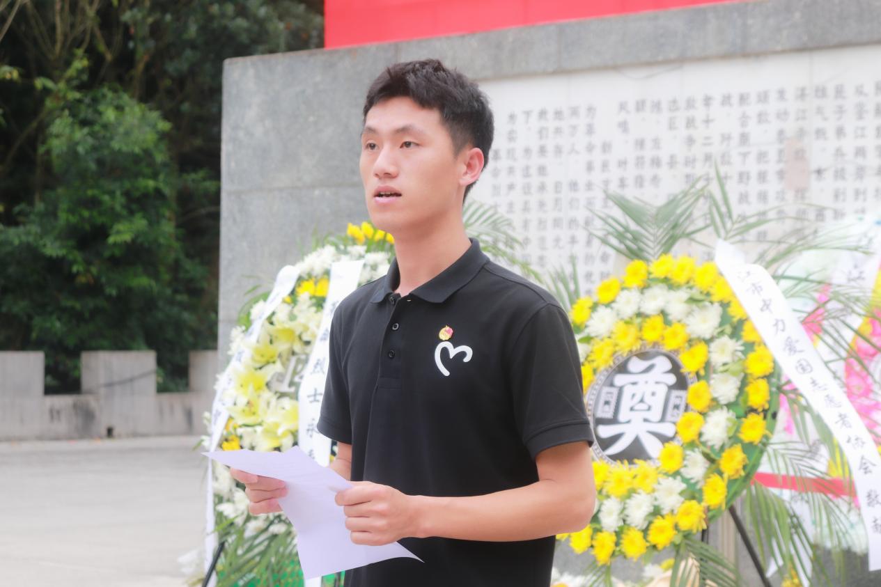 发言3 发言3