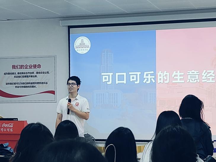 免费观看已满十八岁电视剧动漫版
