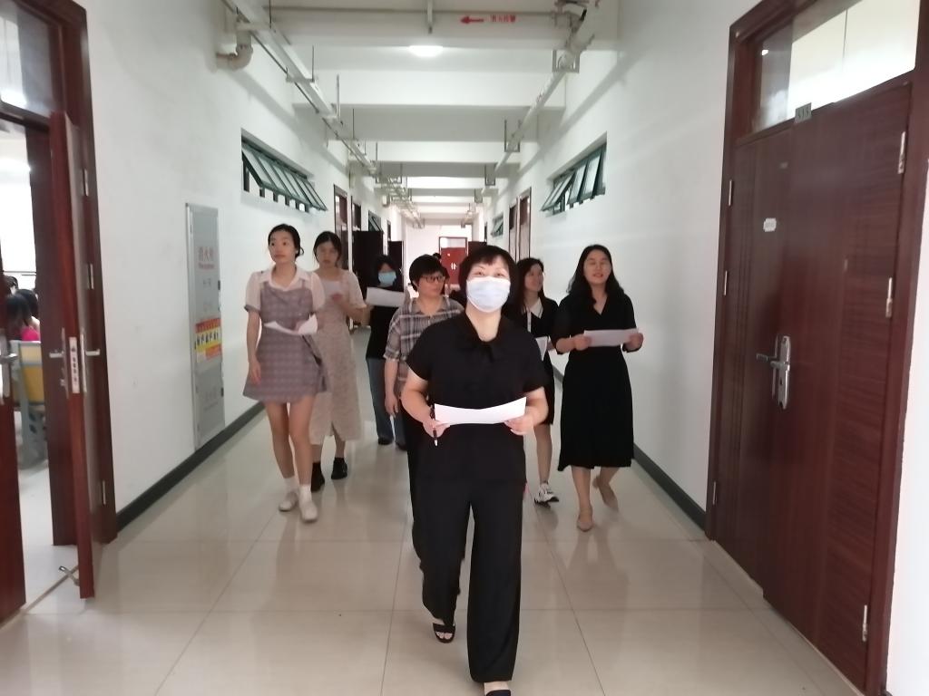 免费观看已满十八岁电视剧动漫版