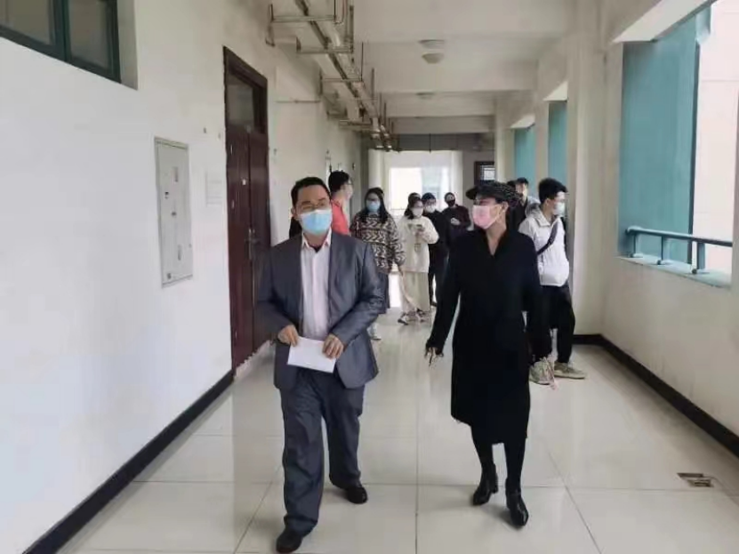 免费观看已满十八岁电视剧动漫版