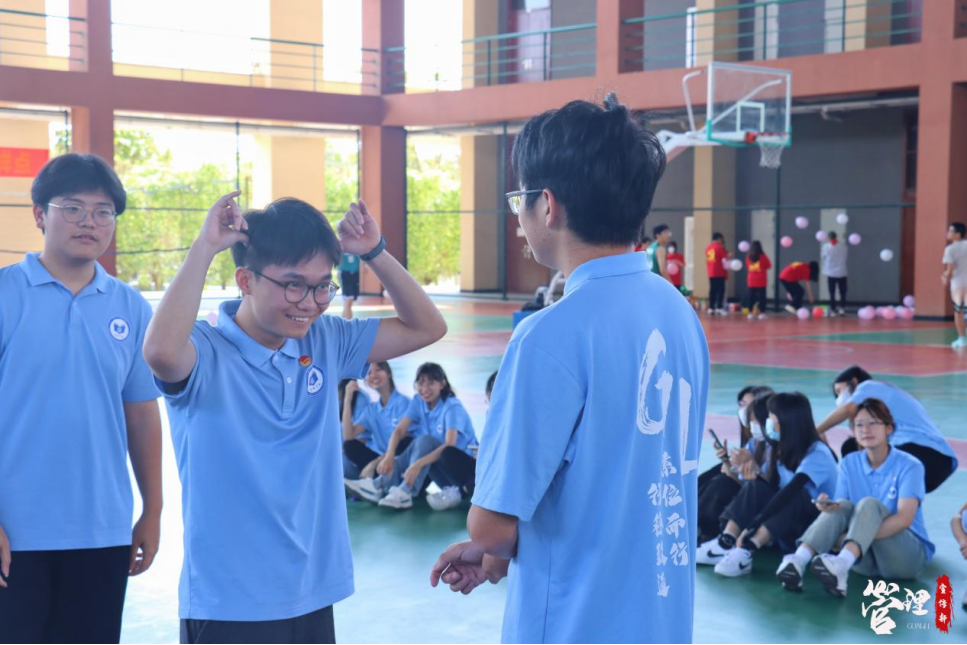 免费观看已满十八岁电视剧动漫版