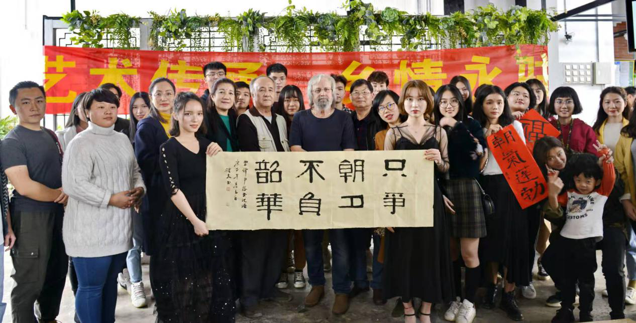 免费观看已满十八岁电视剧动漫版