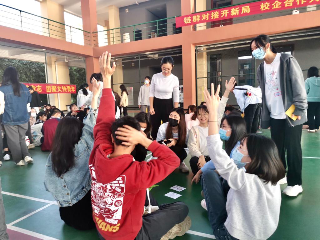 免费观看已满十八岁电视剧动漫版