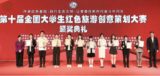 免费观看已满十八岁电视剧动漫版