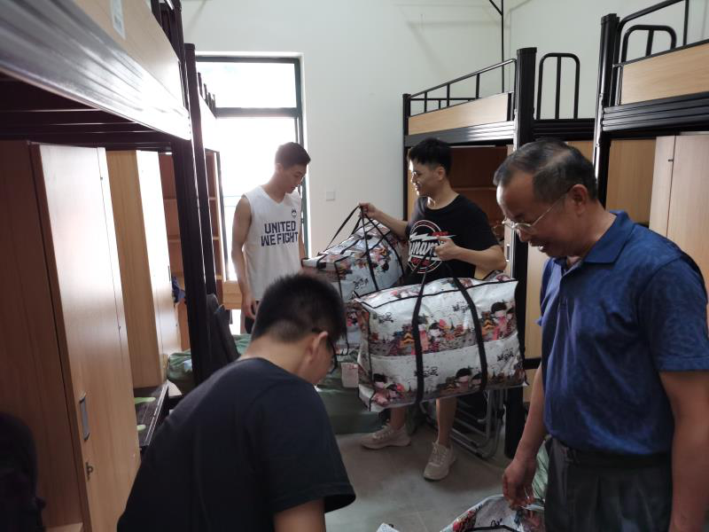 免费观看已满十八岁电视剧动漫版