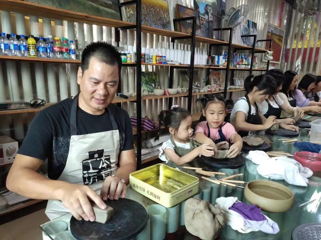 免费观看已满十八岁电视剧动漫版