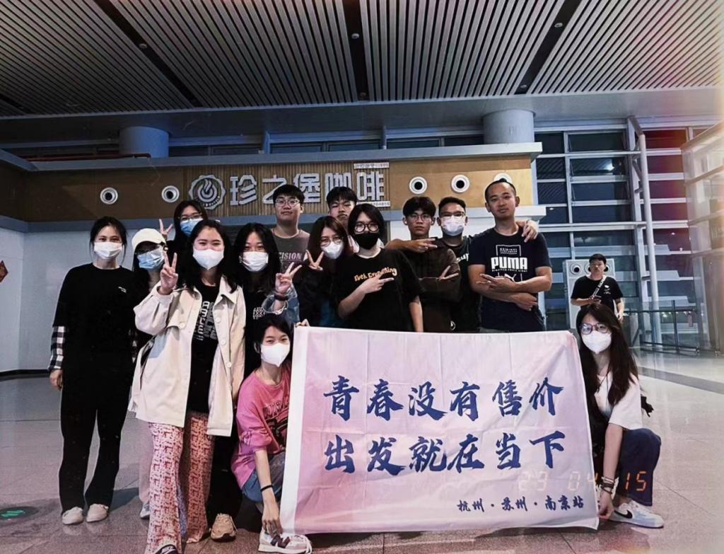 免费观看已满十八岁电视剧动漫版