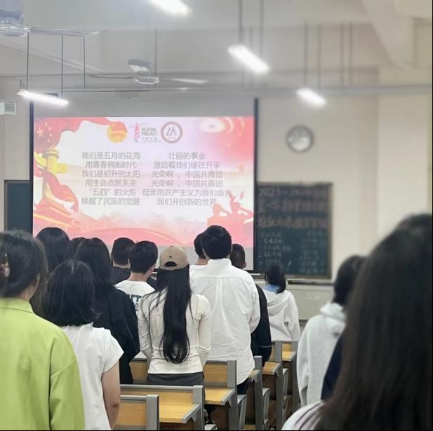 免费观看已满十八岁电视剧动漫版