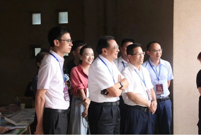 免费观看已满十八岁电视剧动漫版