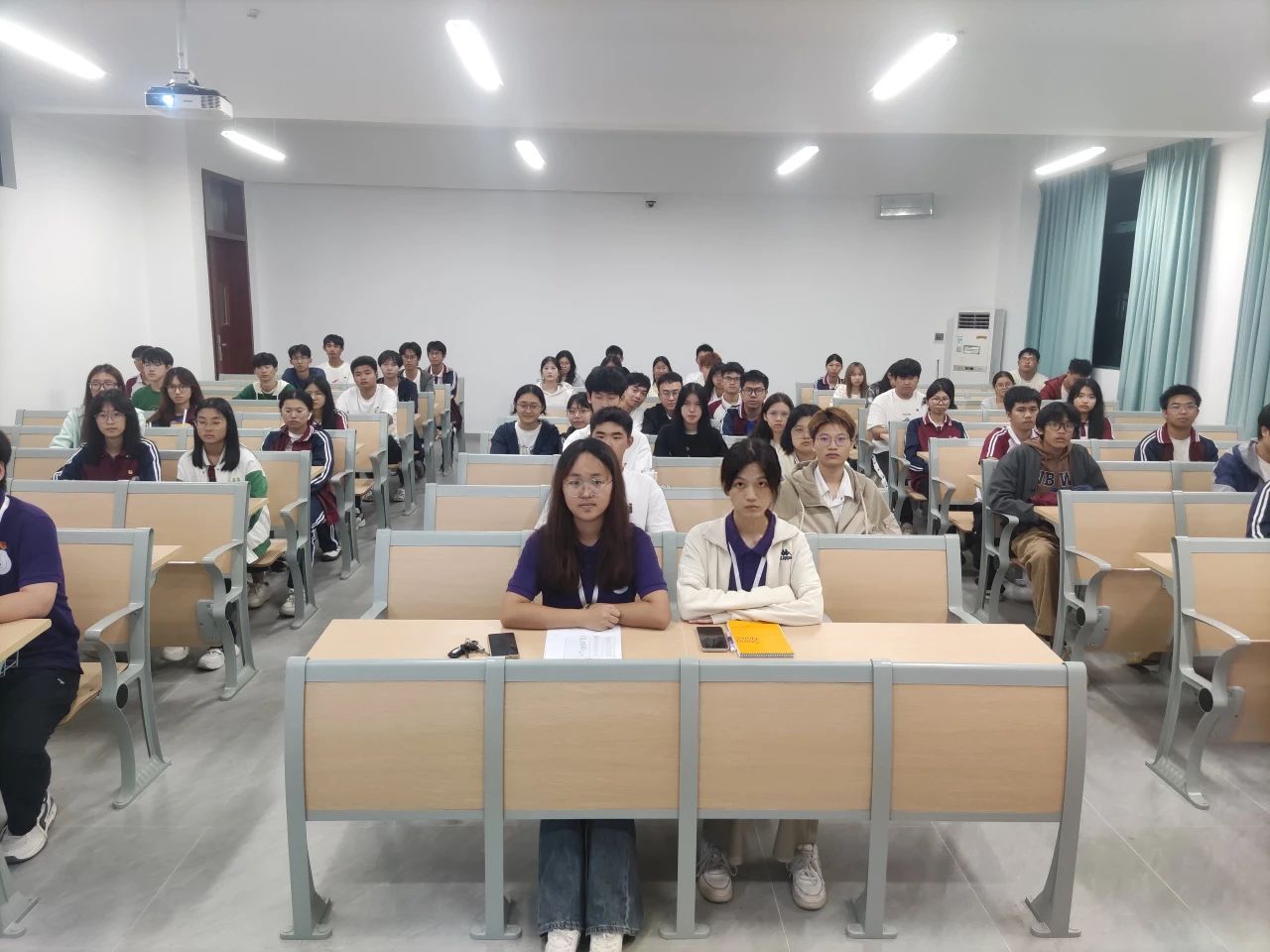 免费观看已满十八岁电视剧动漫版