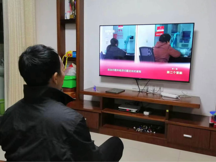 免费观看已满十八岁电视剧动漫版