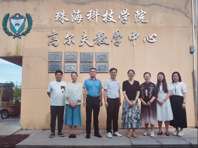 免费观看已满十八岁电视剧动漫版