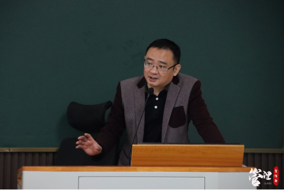 免费观看已满十八岁电视剧动漫版