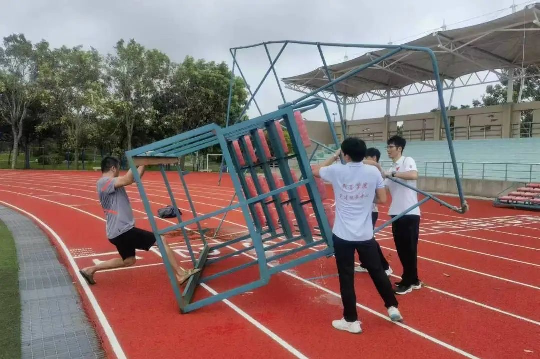 免费观看已满十八岁电视剧动漫版