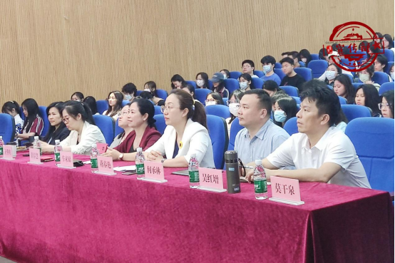 免费观看已满十八岁电视剧动漫版
