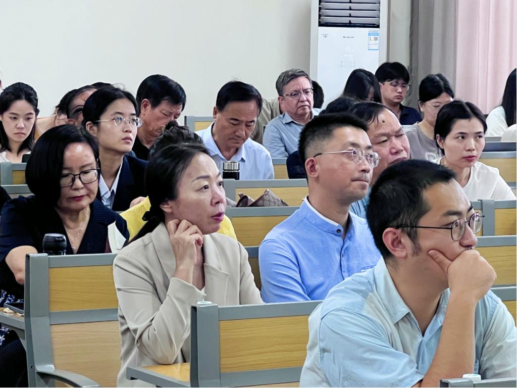 免费观看已满十八岁电视剧动漫版