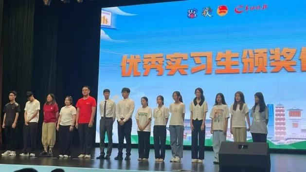 免费观看已满十八岁电视剧动漫版