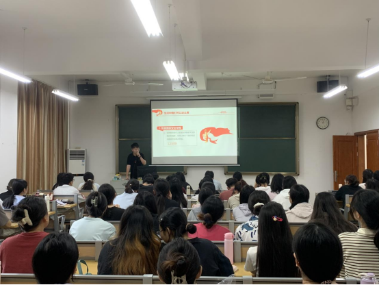 免费观看已满十八岁电视剧动漫版