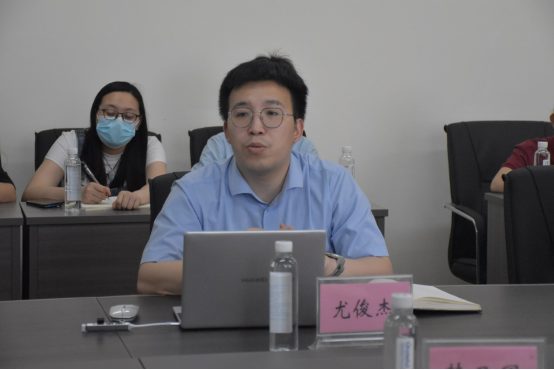 免费观看已满十八岁电视剧动漫版