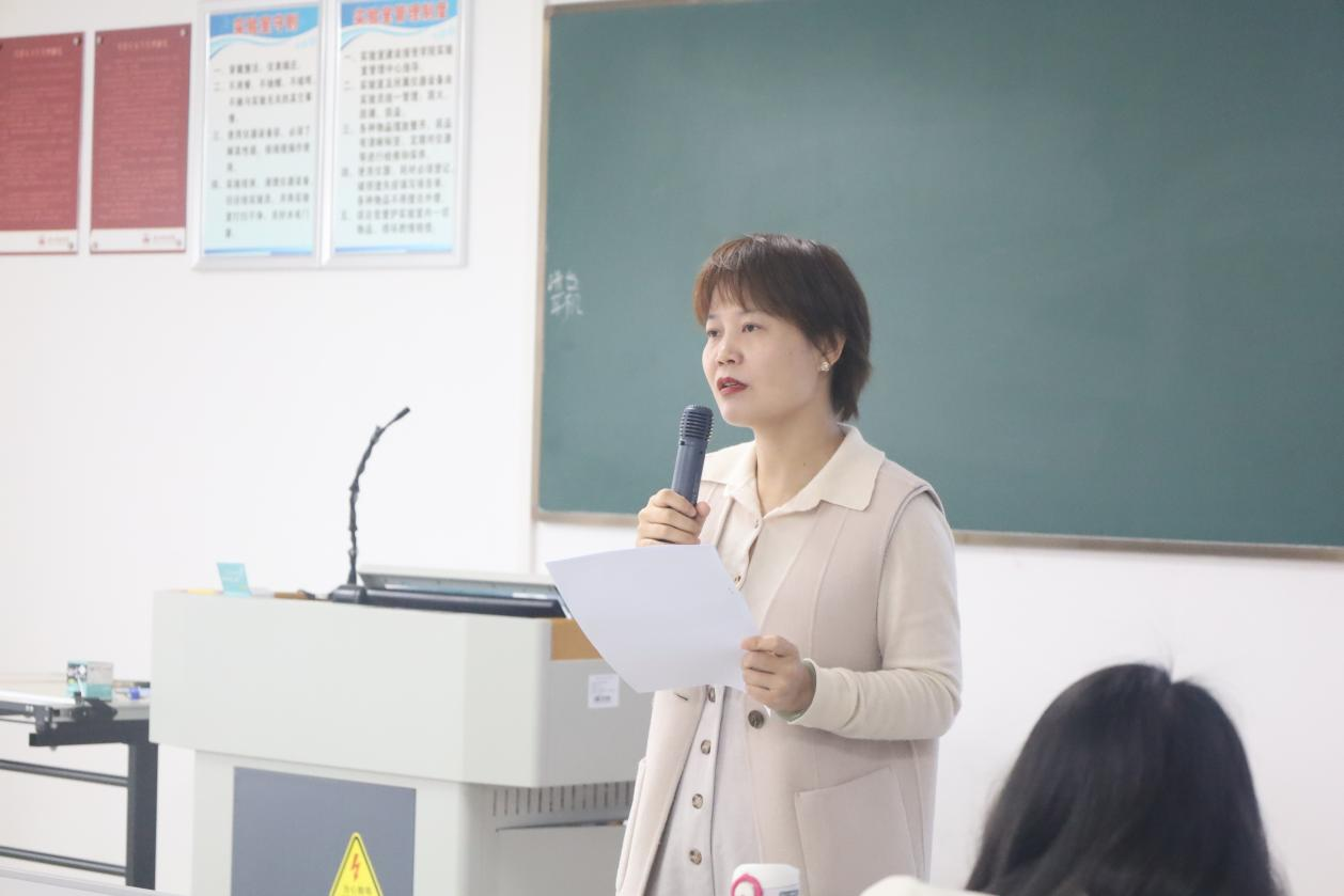 免费观看已满十八岁电视剧动漫版