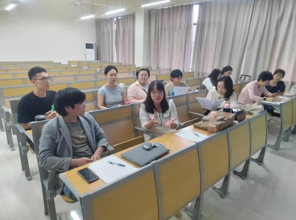 免费观看已满十八岁电视剧动漫版