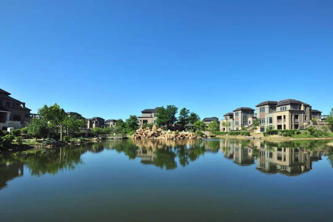 免费观看已满十八岁电视剧动漫版