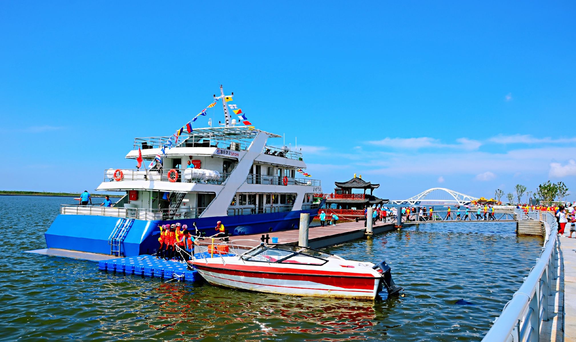 免费观看已满十八岁电视剧动漫版